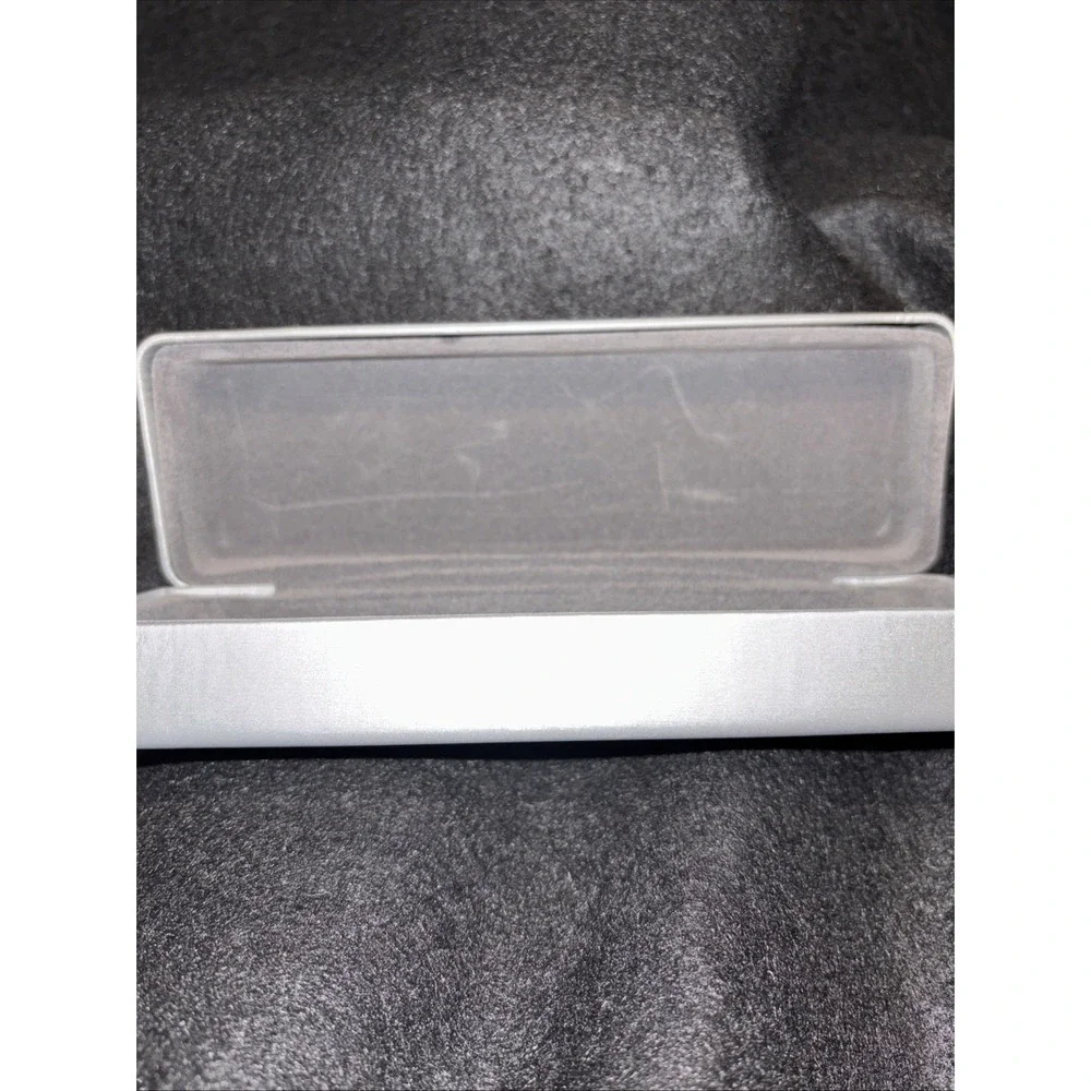MOREL Lightec Designer Eyeglasses Hard Storage Clamshell Case Silver‎ EUC